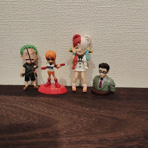 Set personaggi one - set, piece